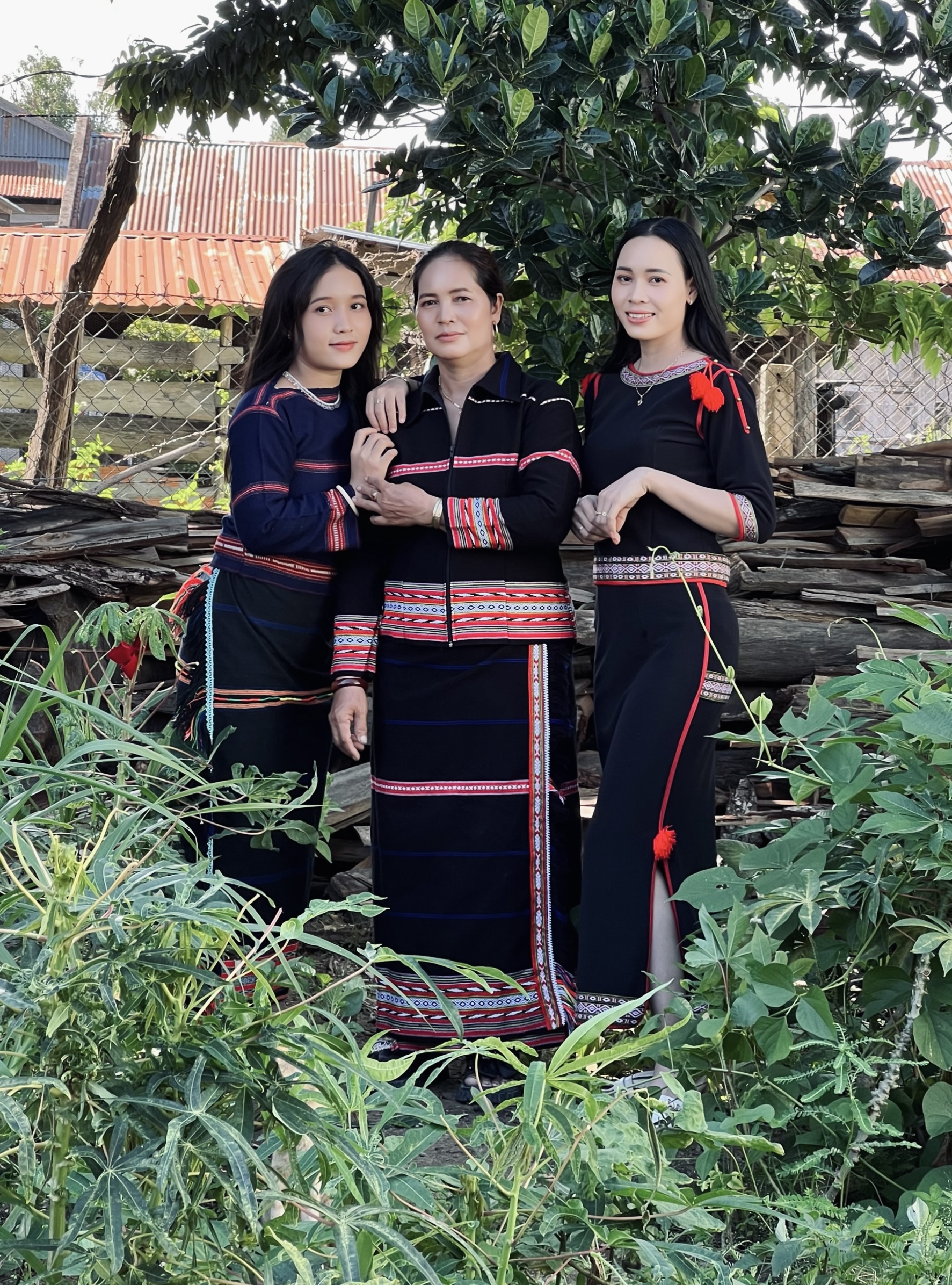 Ảnh gia đình tạm